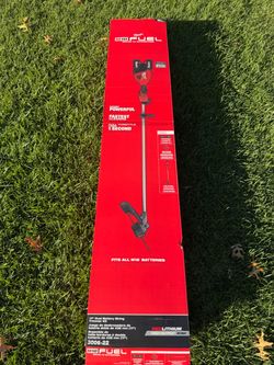 New Milwaukee M18 FUEL Dual Battery String Trimmer