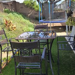 Patio Chairs With Table