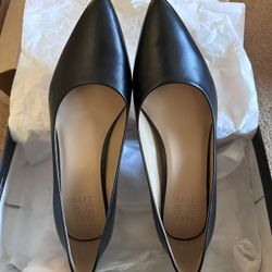Naturalizer Women's Everly Pointed Toe Pumps Size 8.5