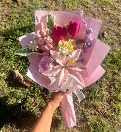 Crochet pink lily and Lilac bouquet