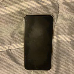 iPhone 11 , Good Quality, Not Glitch , White 
