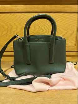 Dark green Kate spade purse