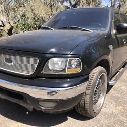 2001 Ford F-150 XLT 2WD 4.6L