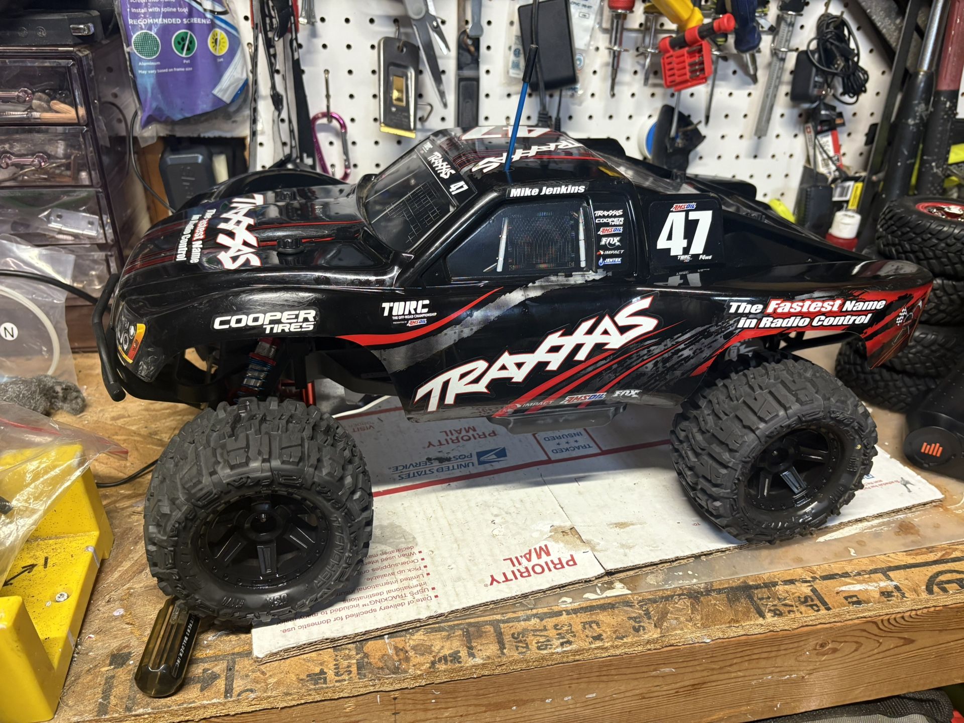 Traxxas Slash 2nd. Castle Brushless. Upgraded Suspension