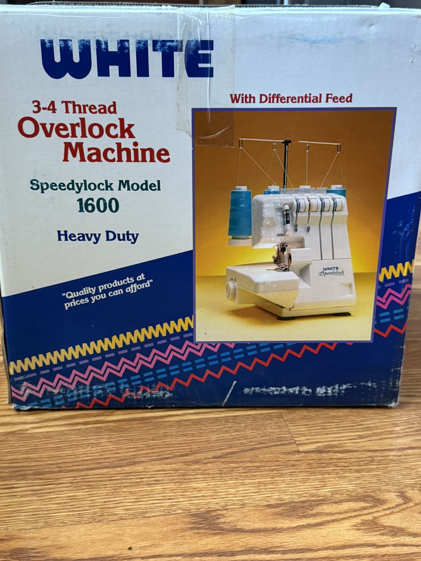White Speedylock Model 1600 Serger Sewing Machine 3/4 Thread Heavy Duty