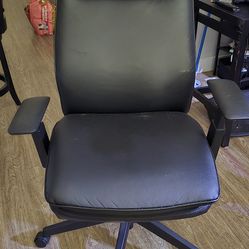 Computer chair