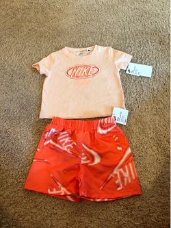 Boys Nike Outfit Size 18 Months