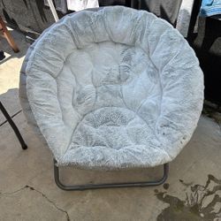 Saucer Chair