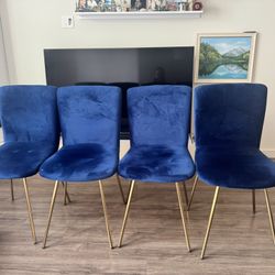 Set of 4 Blue Velvet Dining Chairs – Excellent Condition