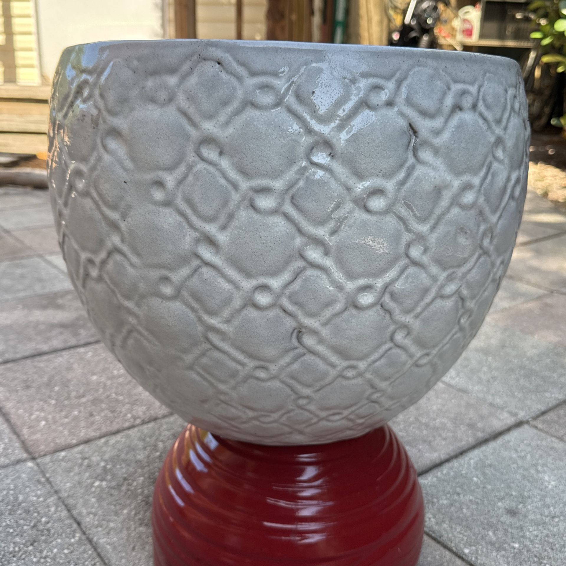 White Ceramic Pot