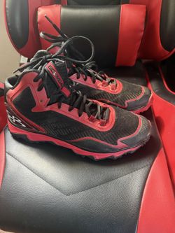 Turf shoes