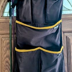 "My Stuff" Doggie Organizer 