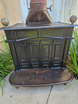 Franklin fireplace / stove