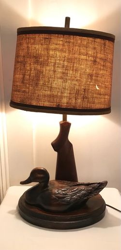 Vintage Wooden Duck and Shotgun Stock Table Lamp