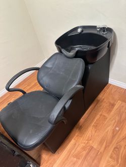 Salon shampoo bowl washout chair