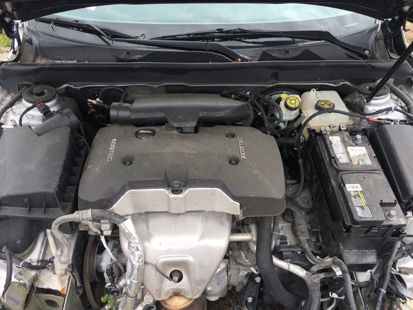 2015 Chevy Malibu engine 2.5 for Sale in Houston, TX - OfferUp