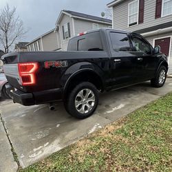 2019 Ford F-150 Platinum
