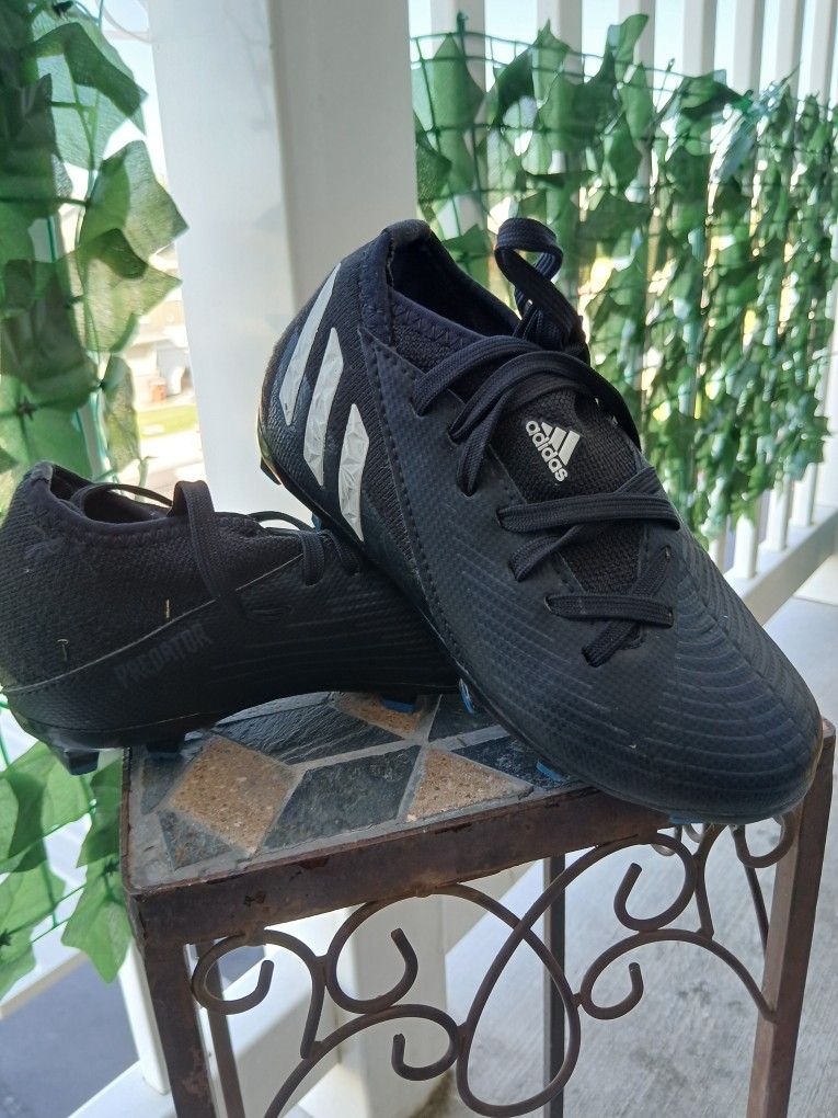 Adidas Predator 10 1/2 K