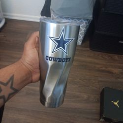 BRAND NeW COWBOYS  CUP
