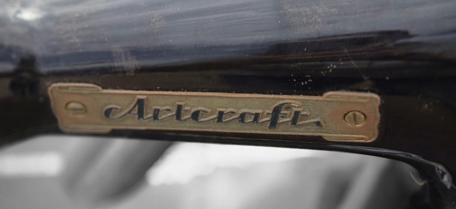 1940 Antique Sewing Machine 