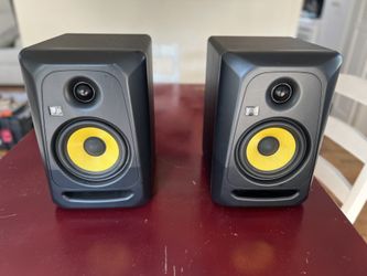 For Sale: KRK Classic 5 Studio Monitors (Pair)