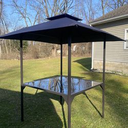 New Patios Table 