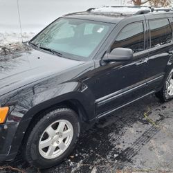 2009 Jeep Grand Cherokee Laredo 4x4 