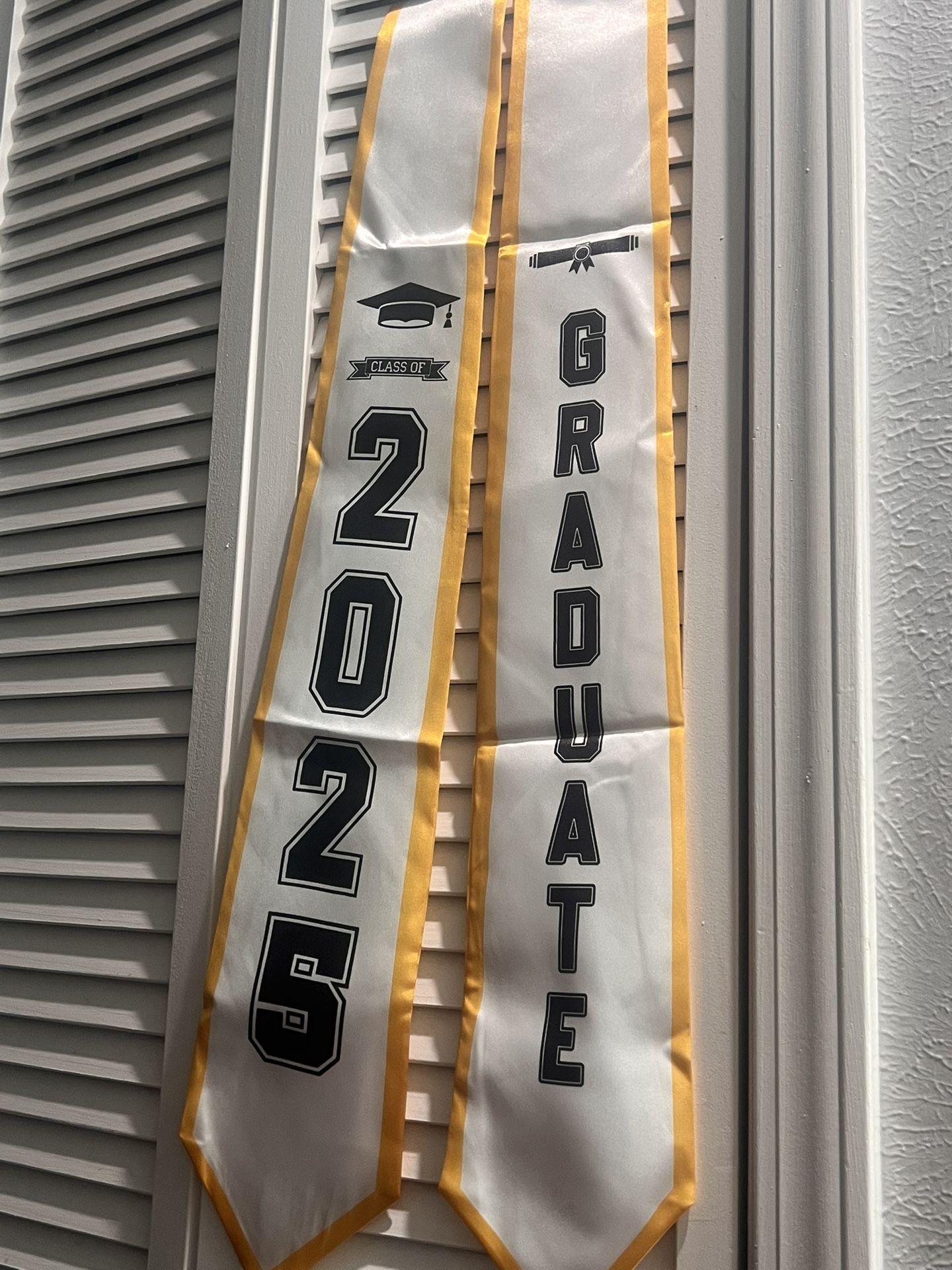 Stoles 2025