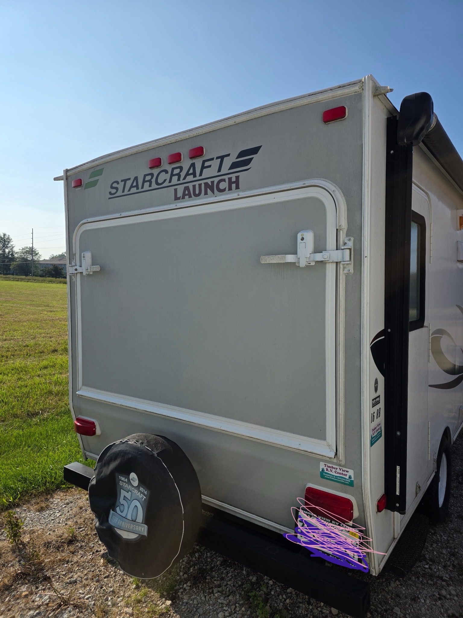 2014 StarCraft - 16ft travel trailer 