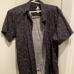 PlayStation Men’s Button Up Collard Shirt Large