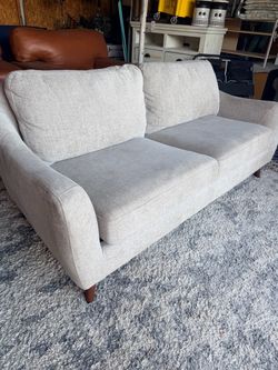 AMERICA FURNITURE * SoHo Sofa Color Gray 76 Ainches