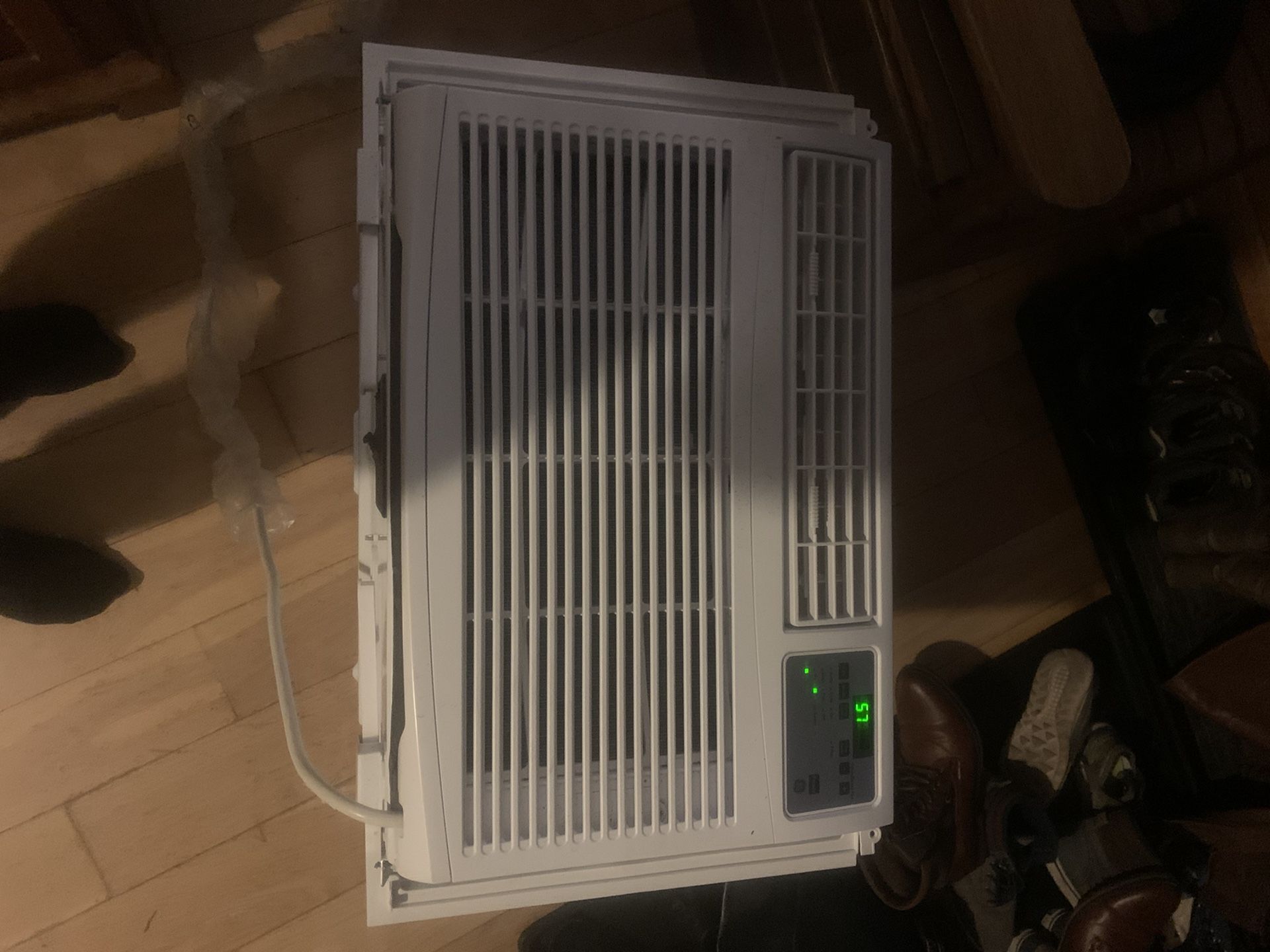 GE Air Conditioner