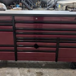 84 In Snap On Tool Box With Cover Cranberry Red 