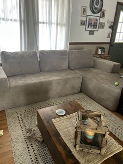 NEW OVIOS SECTIONAL
