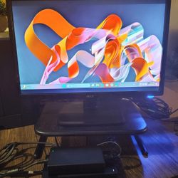 22" Acer Monitor With Dell Docking Station
