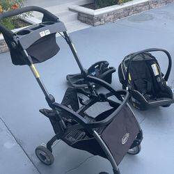Graco Click Stroller And Car seat Combo 