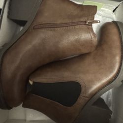New Sun + Stone Brown Ankle Boots - Size 9M