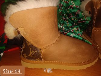 LV Ugg’s Australia Boots Faux Fur Inside