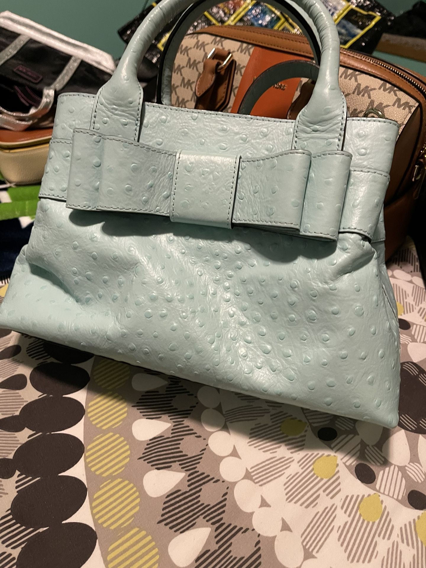 New  Kate Spades Purse Medium Size Leather Nice Color