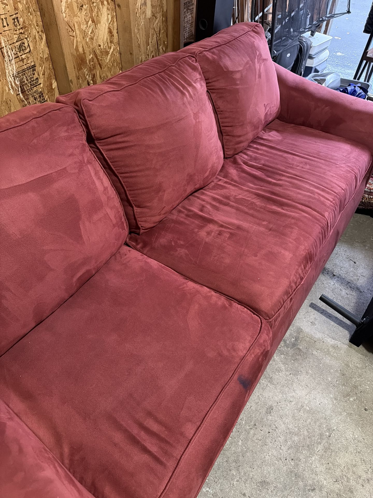 Free Groovy Couch- It Changes Colors!