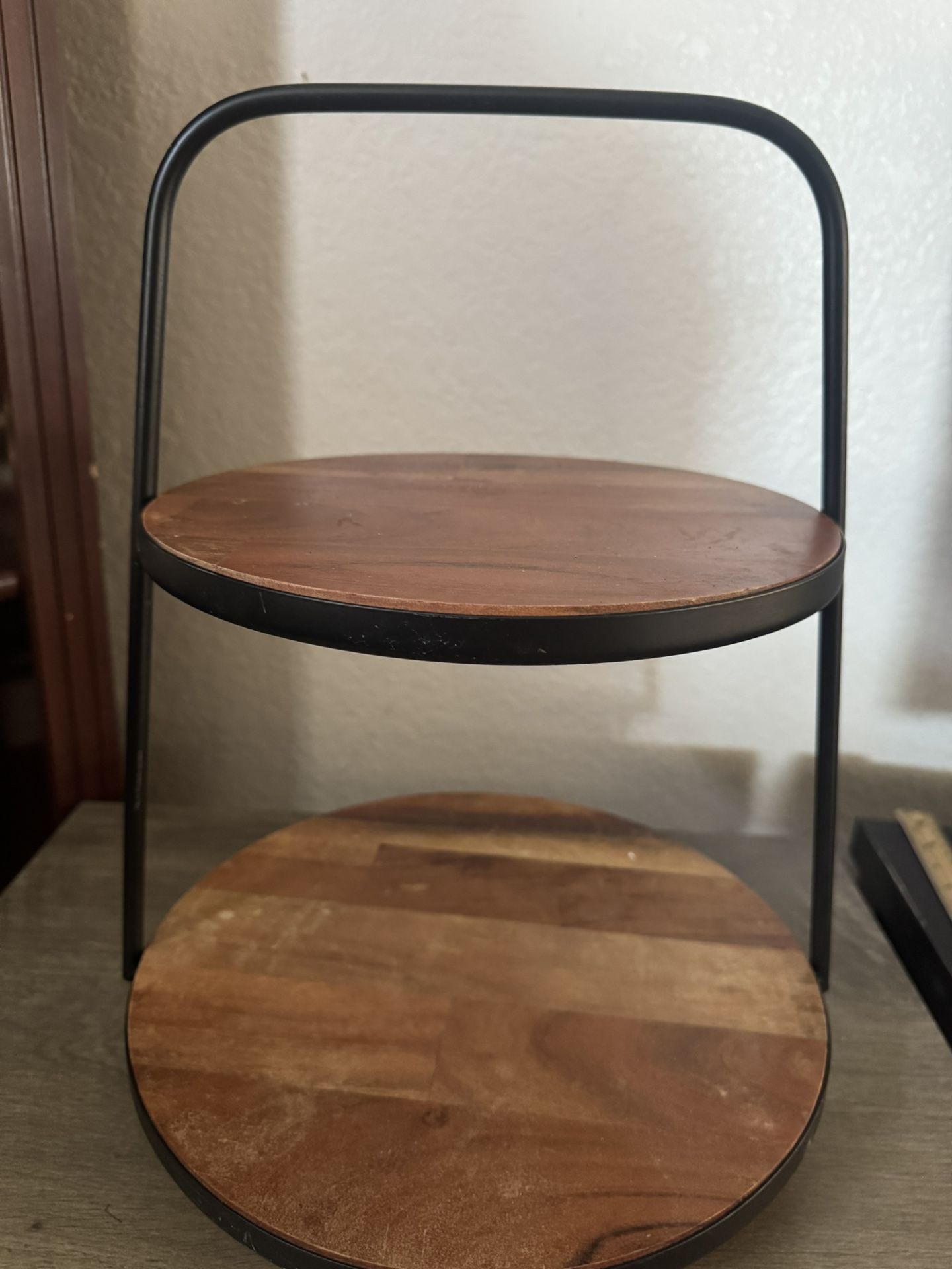 Magnolia. 2 level tray 