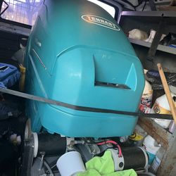 Tennant Floor Scrubber/Extractor 1610