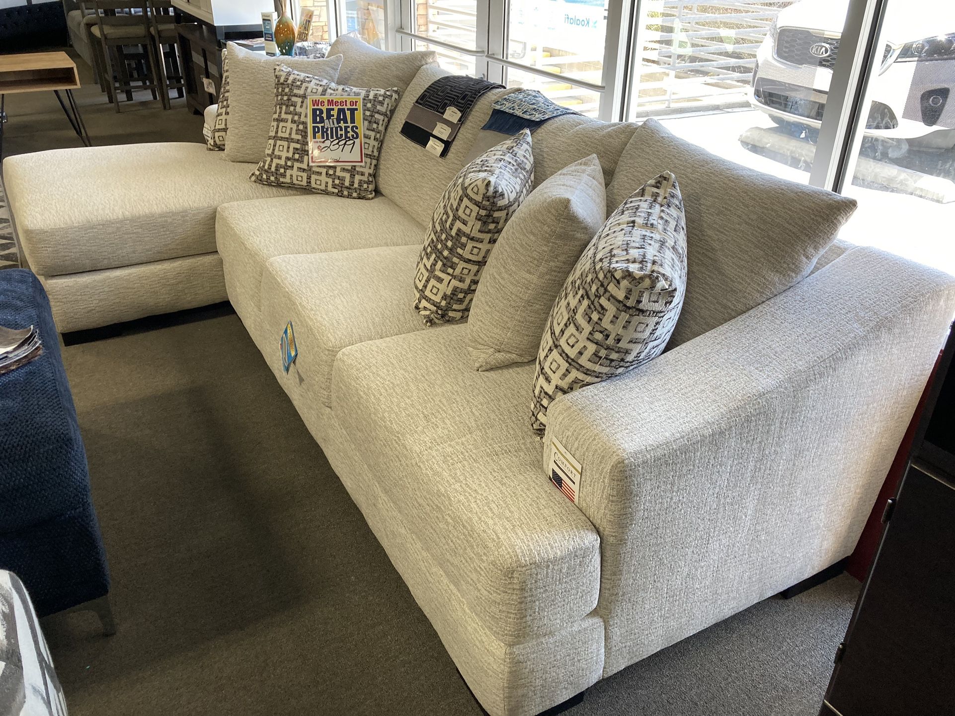 Deep Seating Sectional $2399’ Easy Financing! 🖤‼️