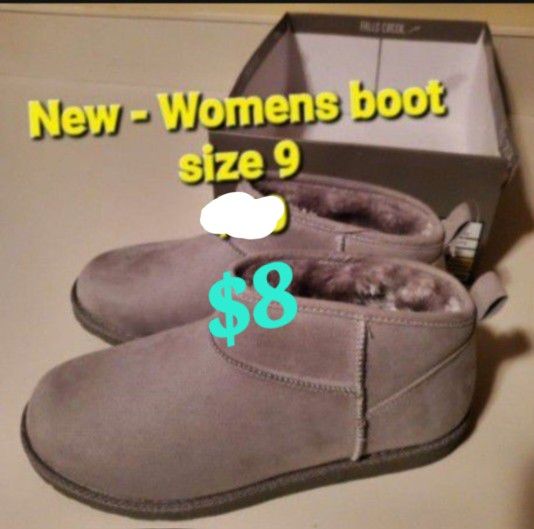 New - Womens Size 9 Ankle Boots $8