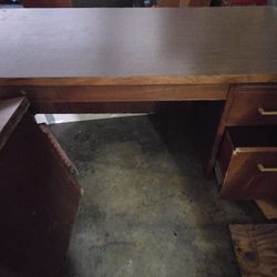 L-shaped Executive Desk