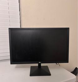 LG External Monitor 20x12”