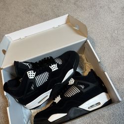 Air Jordan 4 Retro ‘White Thunder’