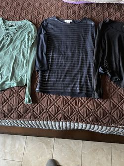 Long Sleeve Shirts Size Small