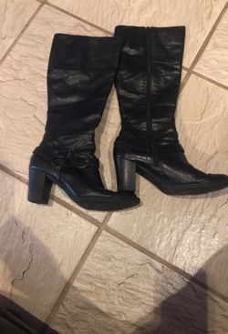 Born boots leather 7.5 👢