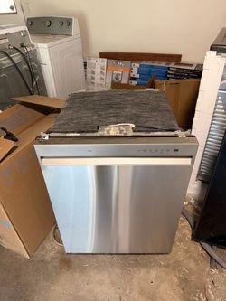 LG Stainless Steel Dishwasher – Works – Need Gone ASAP